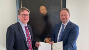Ernennung zum Honorarprofessor, Herr Boehl