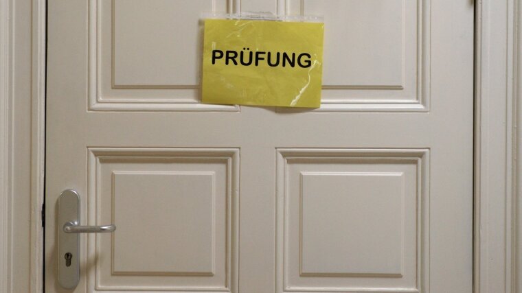 Prüfung